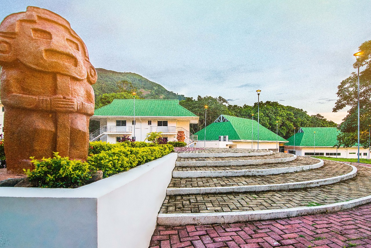 Imagen de presentación de CENTRO RECREACIONAL LOS KIOSCOS